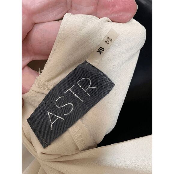 ASTR Womens Midi Dress Long Back Quarter Sleeve Cream Size XS - Picture 6 of 7